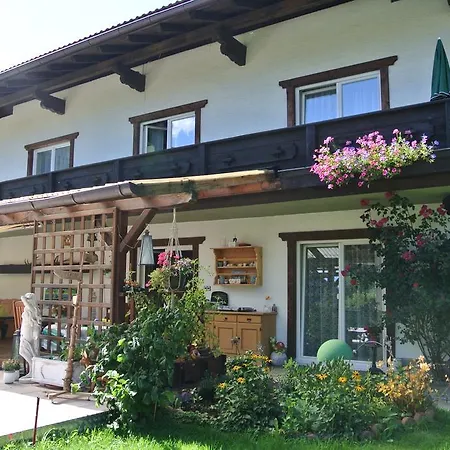 Haus Gruetzner Dorfgastein